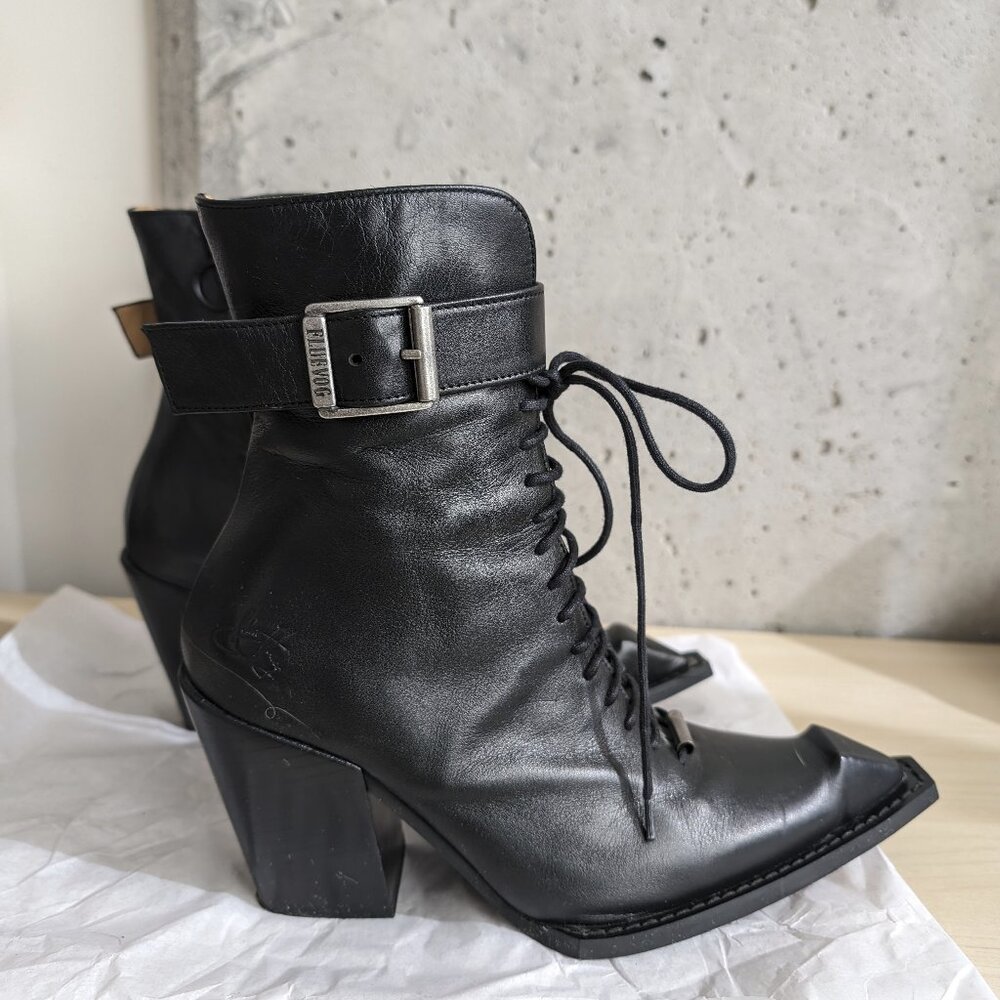 Fluevog Swordfish Hi Cubist Cupcake Lace-up ankle boot with buckle